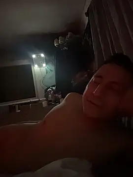 Snapshot of B3toBaby chatting on 01-11-26, 02:22 B3toBaby online show from 01-11-26, 02:22