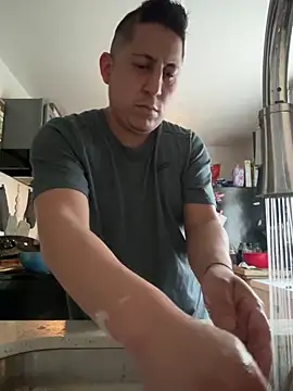 Snapshot of B3toBaby chatting on 03-04-26, 05:30 B3toBaby online show from 03-04-26, 05:30