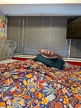 Filthymaddymilfy25 online show from 02-25-26, 09:19