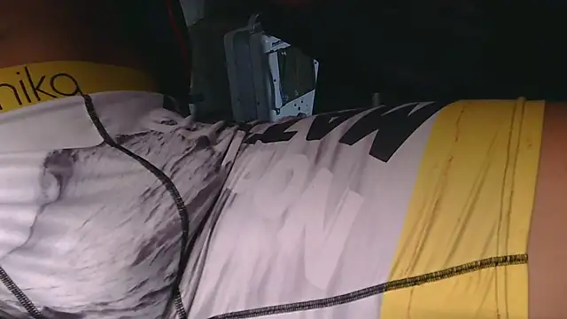 Snapshot of Gmajor chatting on 11-15-25, 04:47 Gmajor online show from 11-15-25, 04:47