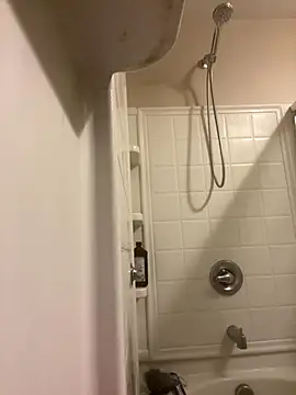 Gmajor online show from 12-22-25, 05:37