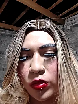 25Kristina online show from 10-22-25, 06:51