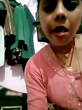 Hot tin74 online show from 09-28-25, 04:45