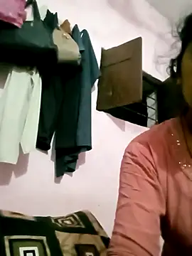 Hot tin74 online show from 09-30-25, 07:52