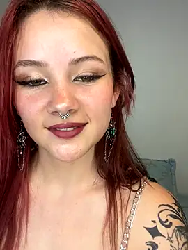 julse  online show from 10-28-25, 06:43