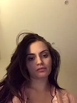 Snapshot of prettylittlefooxy chatting on 11-10-25, 01:26 prettylittlefooxy online show from 11-10-25, 01:26