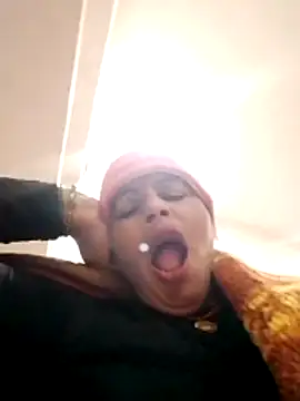 Suhani hot12 online show from 01-07-26, 03:36