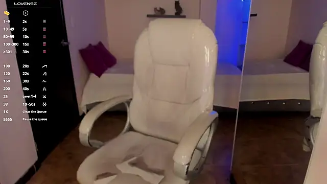 Snapshot of Dullcemariia_1s chatting on 10-16-25, 06:42 Dullcemariia 1s online show from 10-16-25, 06:42