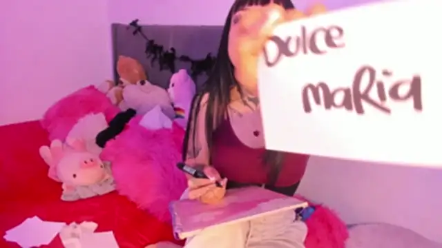 Snapshot of Dullcemariia_1s chatting on 12-15-25, 12:15 Dullcemariia 1s online show from 12-15-25, 12:15