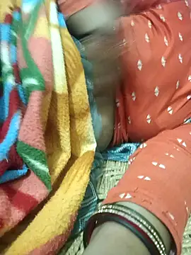 Snapshot of sonaya9y chatting on 10-30-25, 04:58 sonaya9y online show from 10-30-25, 04:58