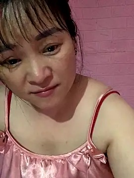 Star-sweet online show from 10-19-25, 04:18