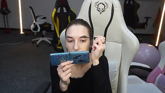  Lili 054 online show from 10-04-25, 10:24