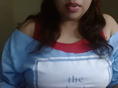 Snapshot of Your_candy_47 chatting on 09-13-25, 04:18 Your candy 47 online show from 09-13-25, 04:18