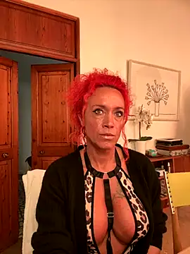 Hotmilfhamburg1 online show from 11-14-25, 05:50