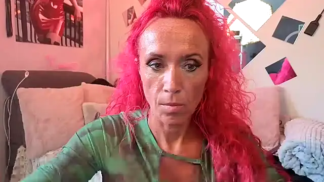 Hotmilfhamburg1 online show from 07-08-26, 08:30