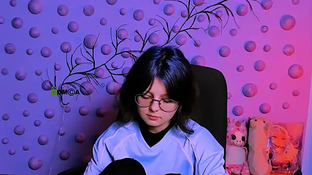 samanta hotty online show from 12-17-25, 09:10