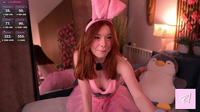 MaryPratt online show from 10-10-25, 08:08