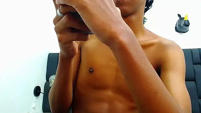 daniel evans69 online show from 10-01-25, 12:44