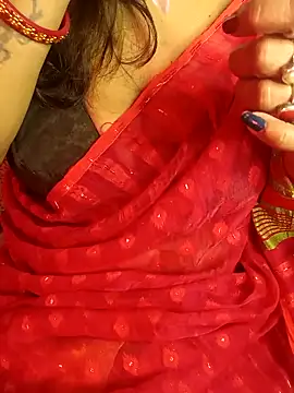 Snapshot of monaa-darling chatting on 09-08-25, 05:23 monaa-darling online show from 09-08-25, 05:23