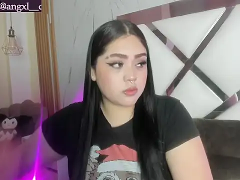 im bunny   online show from 04-21-26, 11:49