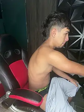 CHR58  online show from 10-21-25, 02:56