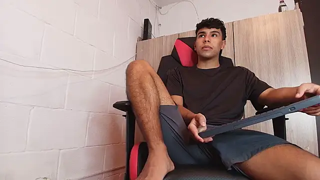 CHR58  online show from 02-17-26, 09:32