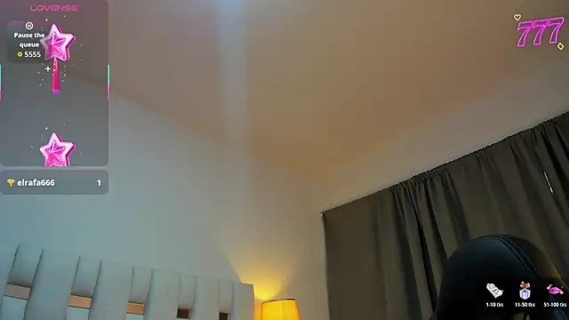 iamCharlotte19 online show from 07-28-26, 07:26