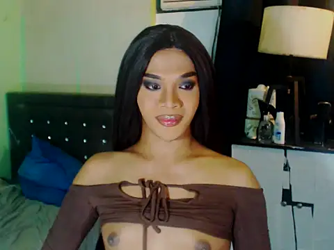 GoldenCumTYRA online show from 01-10-26, 04:42