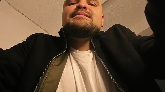 ElianCrow online show from 12-22-25, 10:07