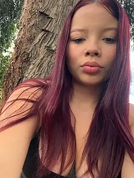 Snapshot of Natalia__Miller chatting on 09-23-25, 04:10 Natalia Miller online show from 09-23-25, 04:10