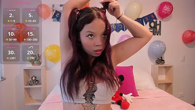 Snapshot of Natalia__Miller chatting on 10-08-25, 01:42 Natalia Miller online show from 10-08-25, 01:42