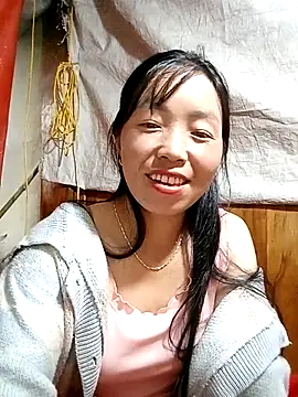 hera-00 online show from 09-09-25, 01:49