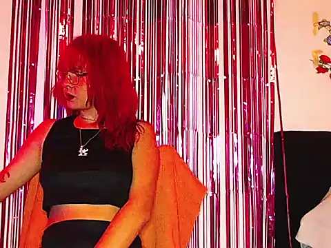 Snapshot of amatistapink chatting on 09-27-25, 08:36 amatistapink online show from 09-27-25, 08:36