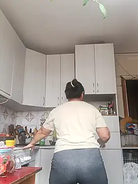 Luu-Lii777 online show from 10-07-25, 04:20