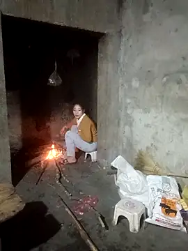 Phuong xxx online show from 03-11-26, 12:05