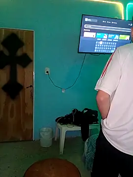 Snapshot of matiatr1112 chatting on 09-17-25, 11:39 matiatr1112 online show from 09-17-25, 11:39