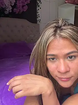 Snapshot of ParkKimsumi chatting on 09-26-25, 08:35 ParkKimsumi online show from 09-26-25, 08:35