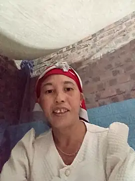 me-cute online show from 10-28-25, 10:56