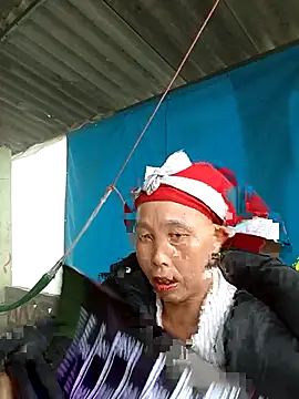 me-cute online show from 11-01-25, 12:23