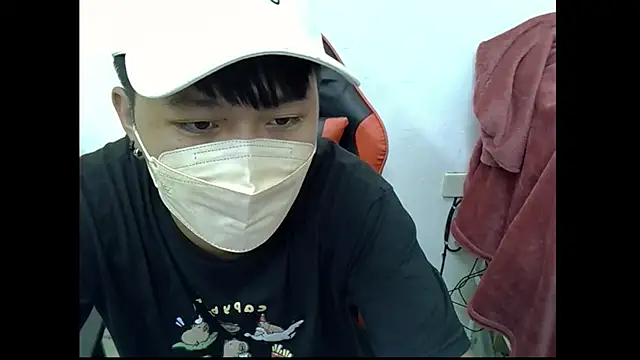 zhu000000 online show from 10-12-25, 09:52