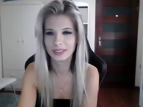 KristineGlow online show from 09-24-25, 08:23