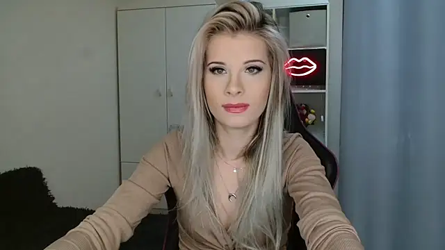 KristineGlow online show from 10-15-25, 07:08