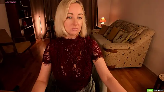 sexmom8 online show from 03-19-26, 12:20