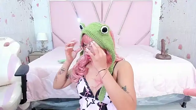 SafiroAgataaa online show from 04-02-26, 06:33