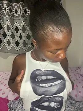 Crazyqueenxxx online show from 09-18-25, 11:29