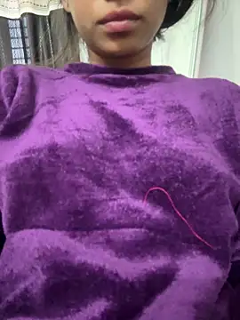 Snapshot of HeerStd chatting on 12-14-25, 03:34 HeerStd online show from 12-14-25, 03:34