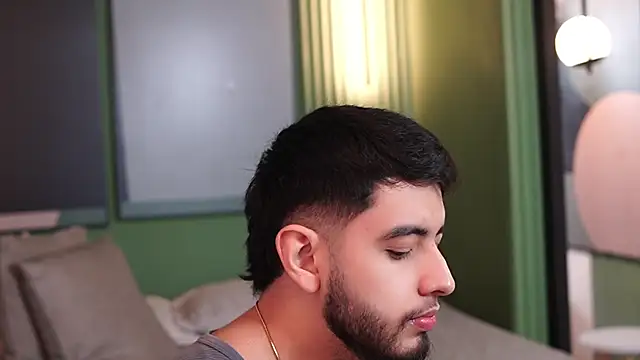 Nick Vans online show from 09-16-25, 01:12