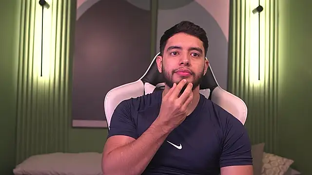 Nick Vans online show from 09-28-25, 06:13