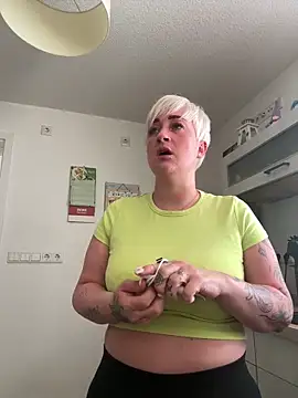 Rozendefotz online show from 04-23-26, 02:08