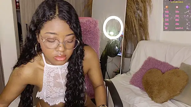 Gianellaarittza online show from 09-15-25, 05:13